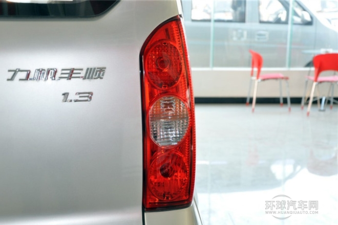 2011款 1.3L舒適型LF479Q6