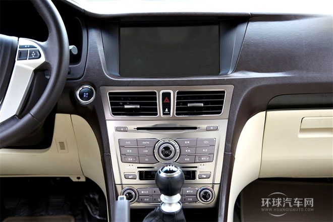 2013款 1.5TI 手動尊貴型