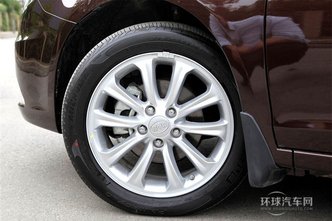 2013款 1.5TI 手動(dòng)尊貴型