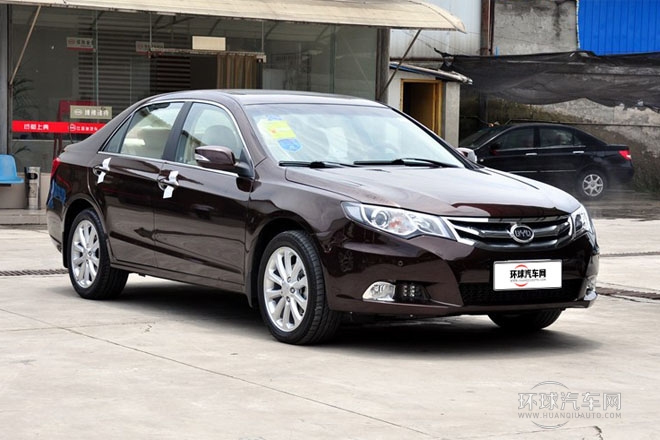 2013款 1.5TI 手動(dòng)尊享型