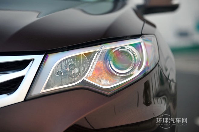 2013款 1.5TID 自動尊貴型