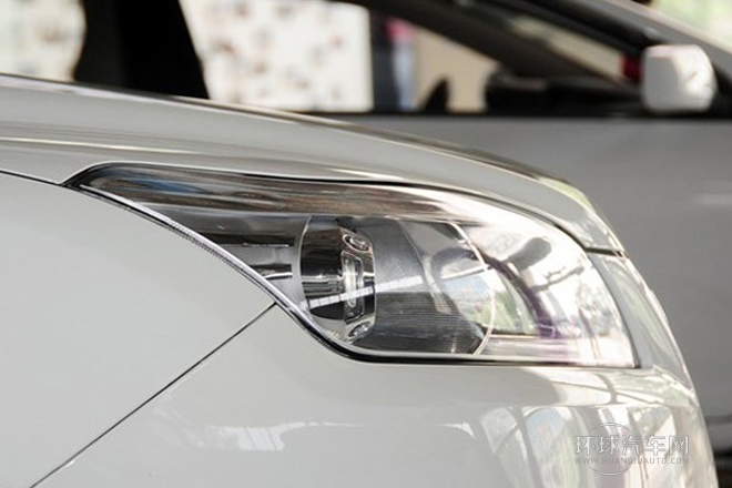 2013款 1.8L 冠軍版