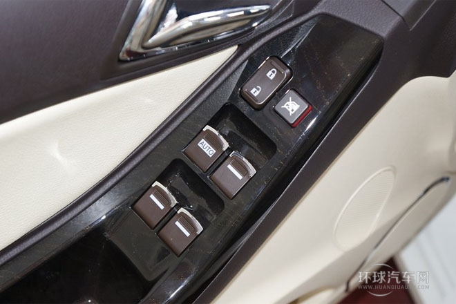 2013款 1.5TID 自動尊享型