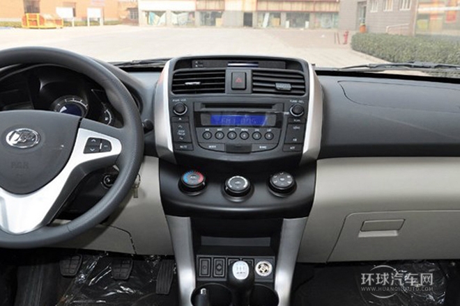 2012款 1.8L 標準型