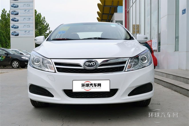 2014款 1.5L 手動(dòng)舒適型