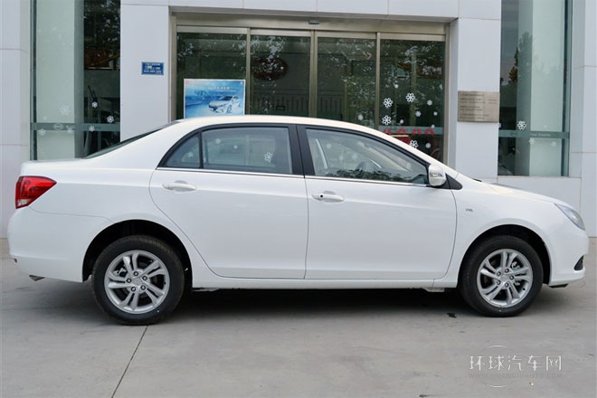 2014款 1.5L 手動舒適型