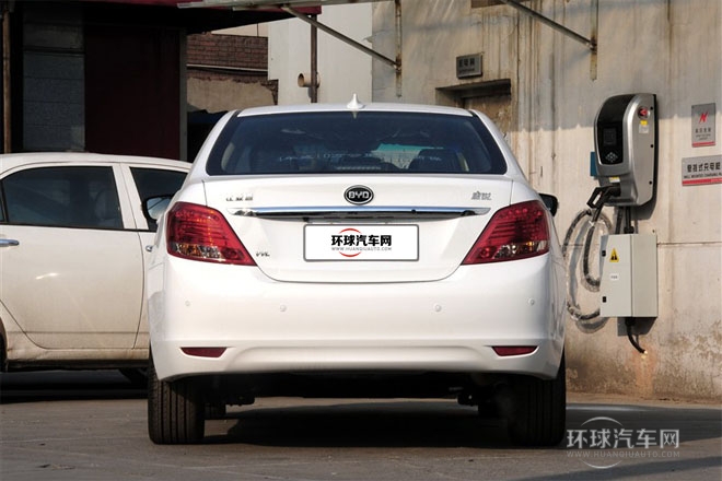 2014款 1.5L 手動豪華型