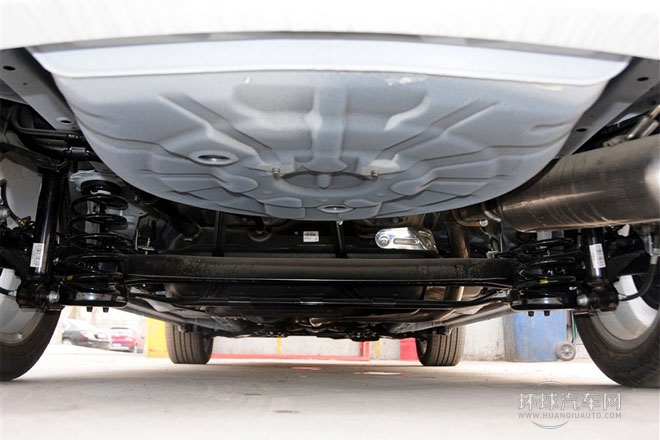 2014款 1.5L 手動(dòng)豪華型