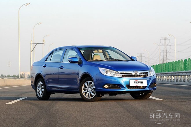 2014款 1.5L 手動(dòng)尊貴型