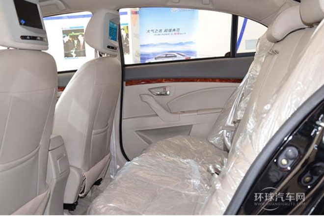 2014款 越級版 1.5L 標準型