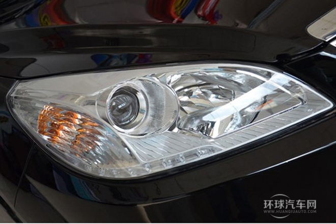 2014款 越級版 1.5L 標(biāo)準(zhǔn)型