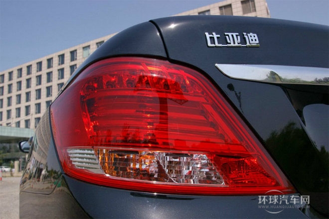 2014款 1.5TI 手動(dòng)尊貴型