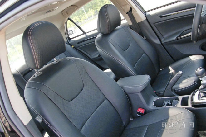 2014款 1.5TI 手動尊貴型