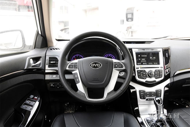 2014款 1.5TID 自動豪華型