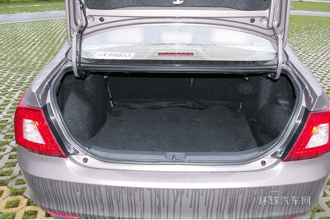 2013款 1.8L 標準型LX