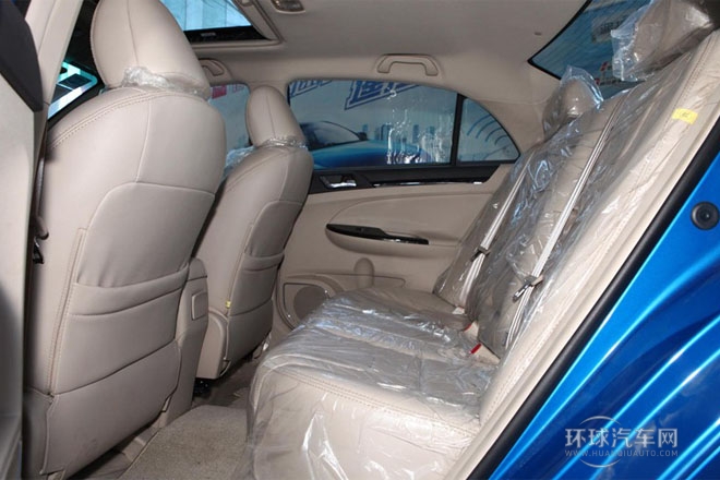 2013款 1.5TI 手動尊貴型