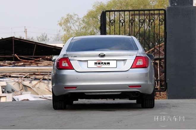 2013款 1.8L 豪華型EX