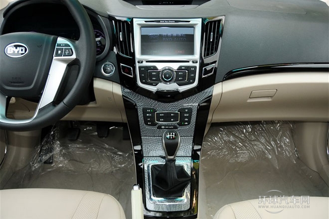 2012款 1.5L 手動(dòng)豪華型