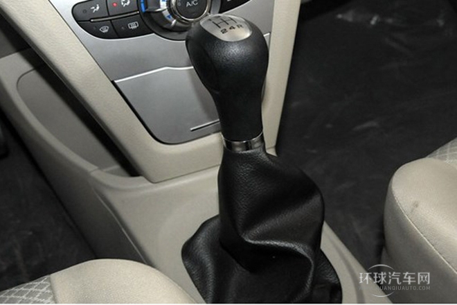 2014款 1.5L CVT標(biāo)準(zhǔn)型