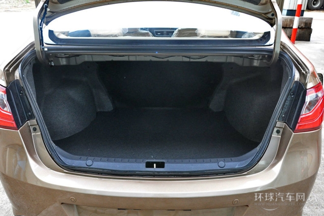 2013款 1.5L 手動舒適型CNG