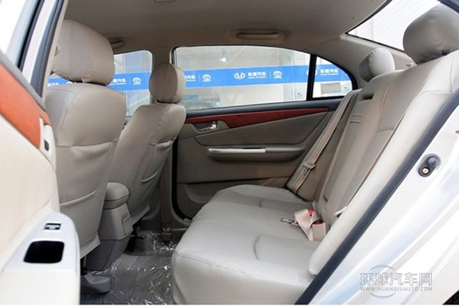 2012款 1.5L 手動舒適A型