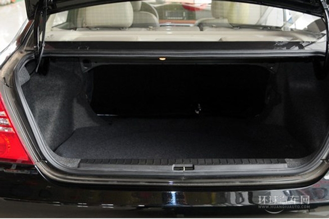 2012款 1.5L 手動舒適B型