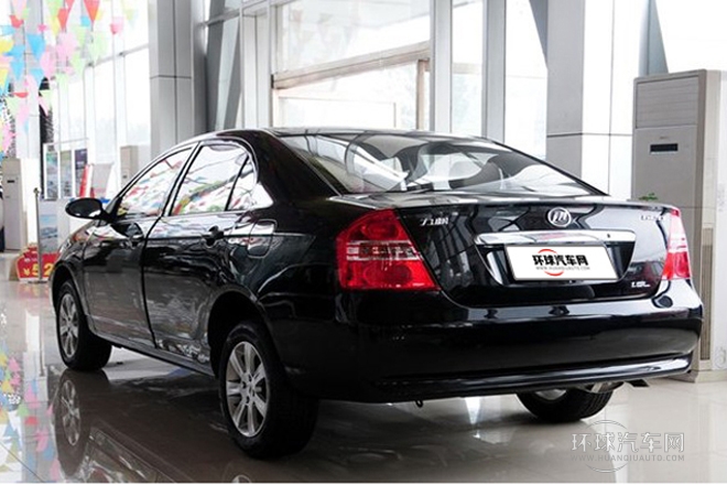 2012款 1.5L 手動舒適B型