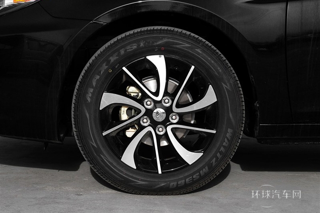 2014款 1.5T 手動趣控型