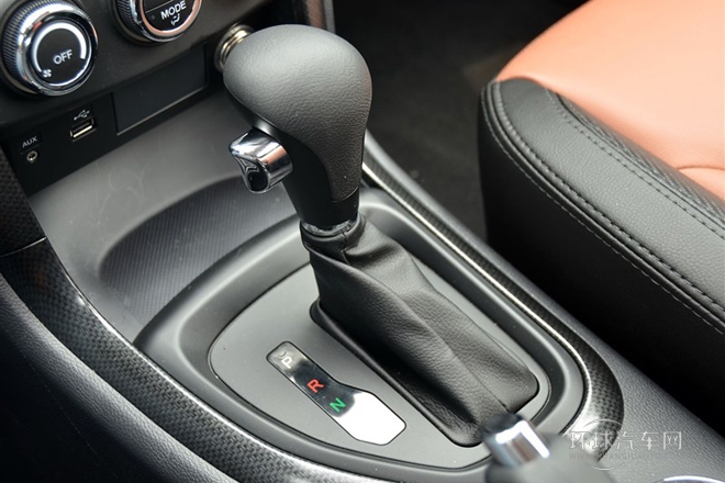 2013款 2.0L 自動智享型