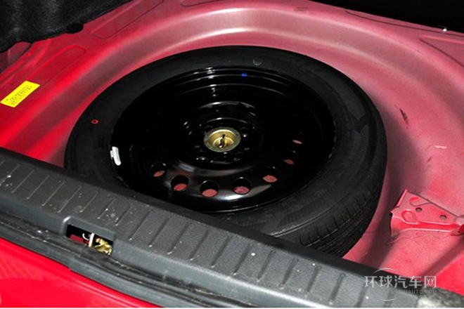 2012款 1.5L 手動豪華型