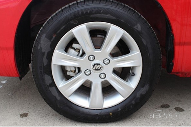 2012款 1.5L 手動豪華型