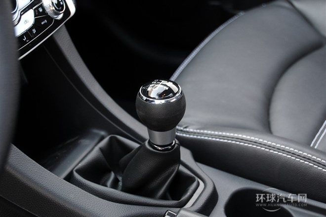 2014款 1.5T 手動趣控型