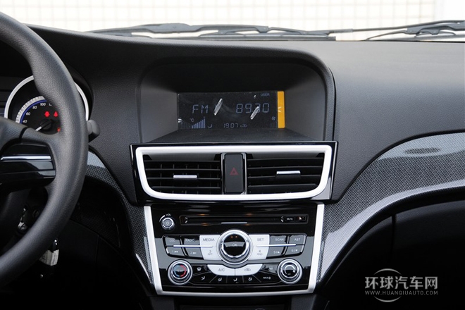 2014款 1.5T 手動趣控型