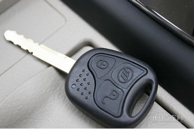 2012款 1.5L 手動舒適A型CNG