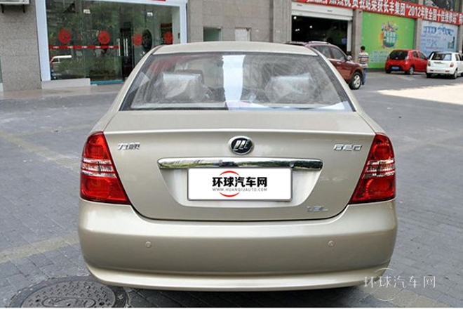 2012款 1.5L 手動(dòng)舒適A型CNG
