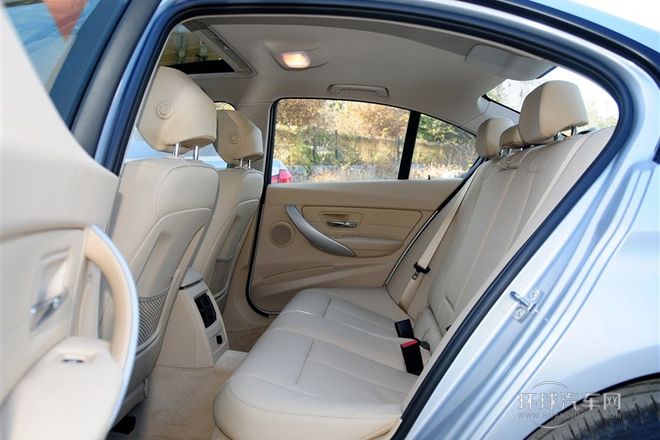 2014款 320i 時尚型