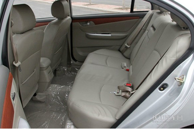 2012款 1.5L 手動舒適B型CNG