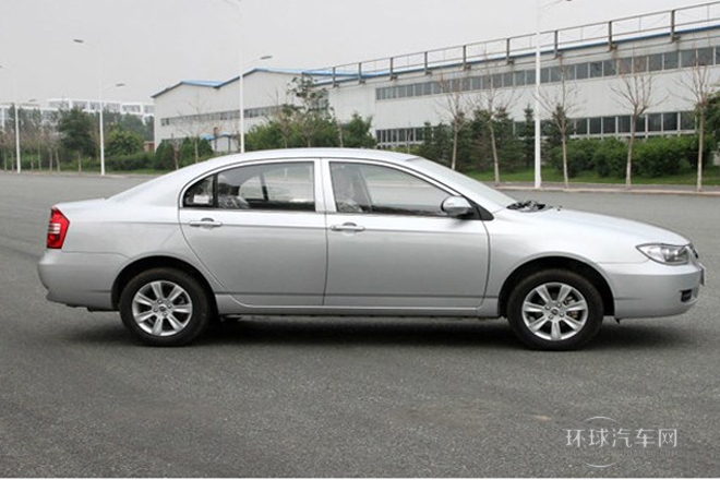 2012款 1.5L 手動舒適B型CNG
