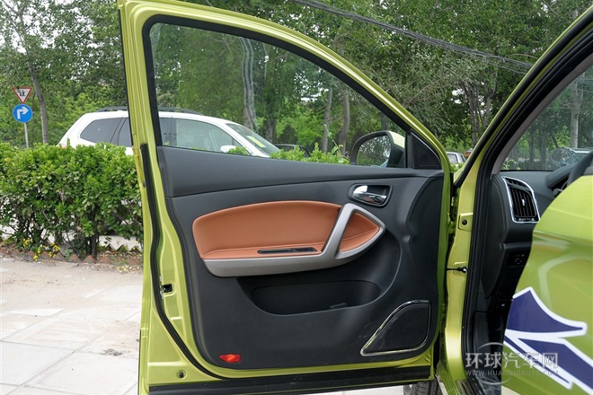 2014款 1.6L 手動智臻型