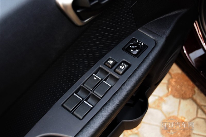 2014款 1.5L 手動豪華型