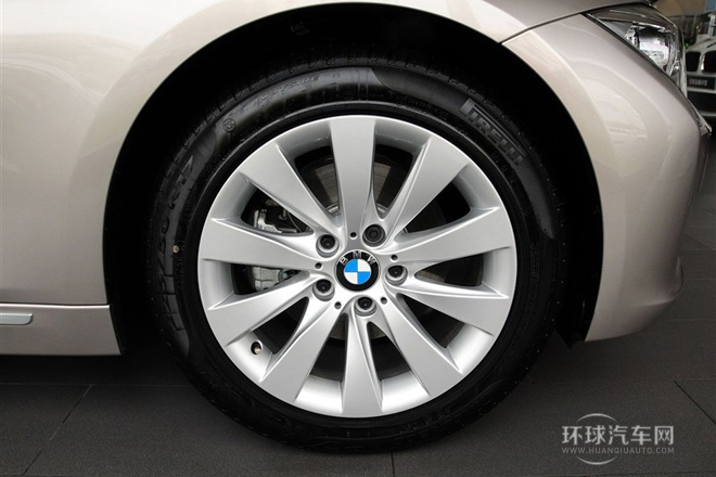 2014款 320Li 風(fēng)尚設(shè)計(jì)套裝