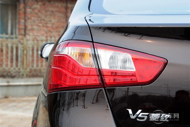 2014款 1.5L 手動豪華型