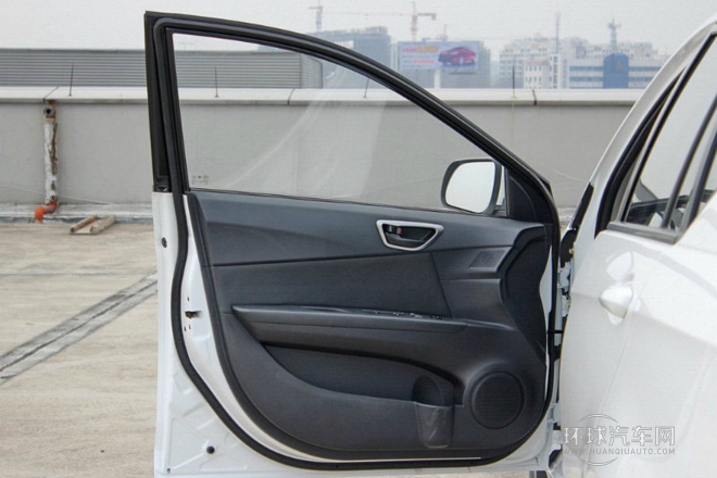 2014款 1.5L 手動舒雅型