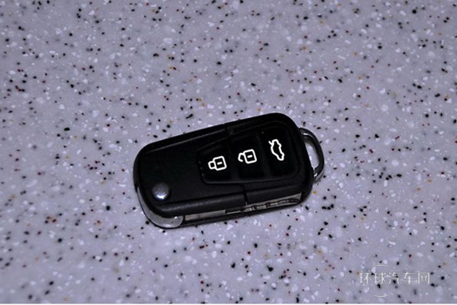 2012款 1.6L CVT旗艦型