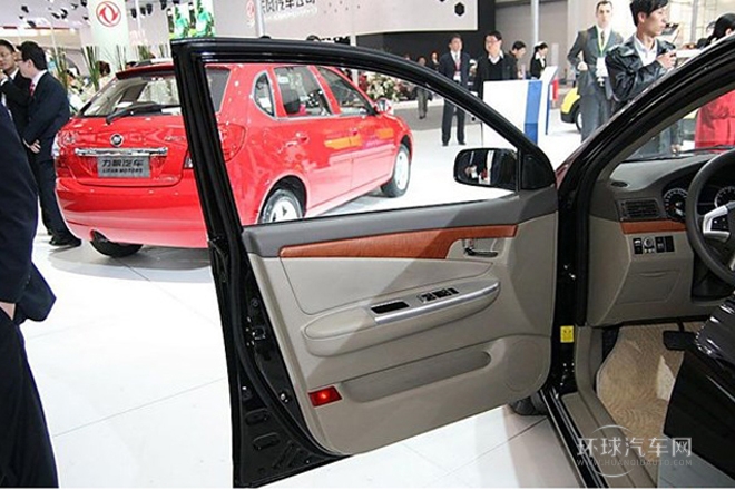 2012款 1.6L CVT旗艦型