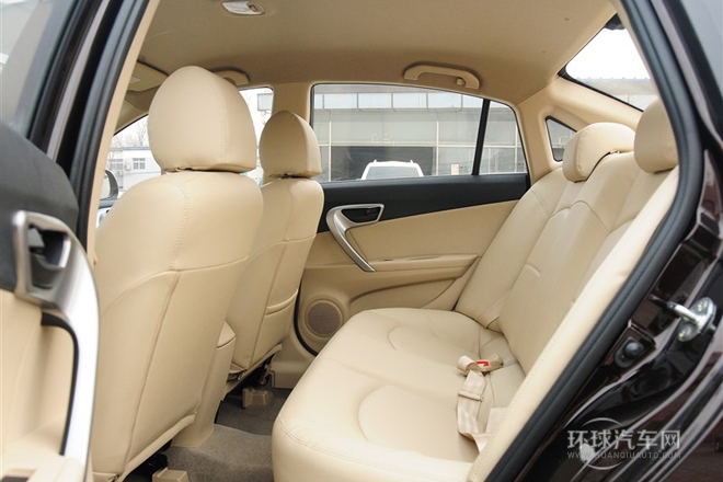 2014款 1.5L CVT舒適型