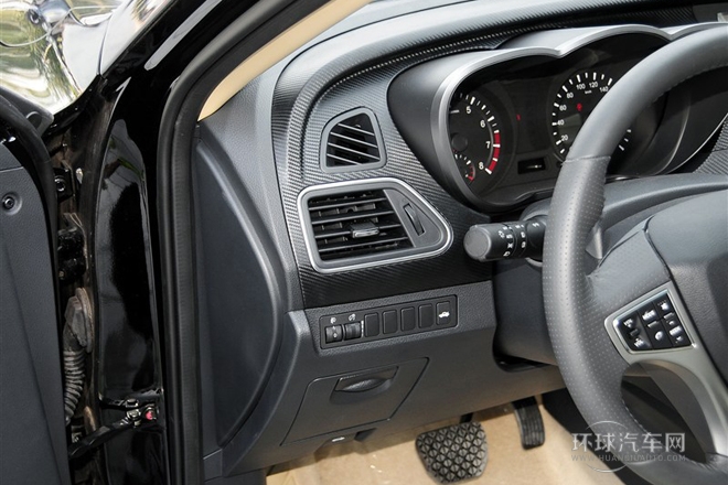 2014款 1.6L 自動舒適型