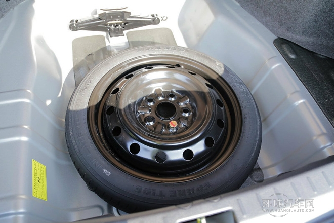 2014款 1.5L 手動舒適型