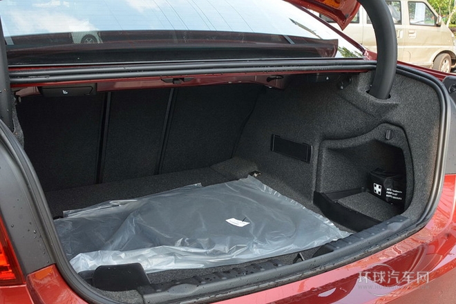 2014款 320Li 馬年限量版