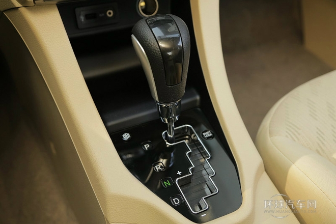 2014款 1.5L 手動舒適型